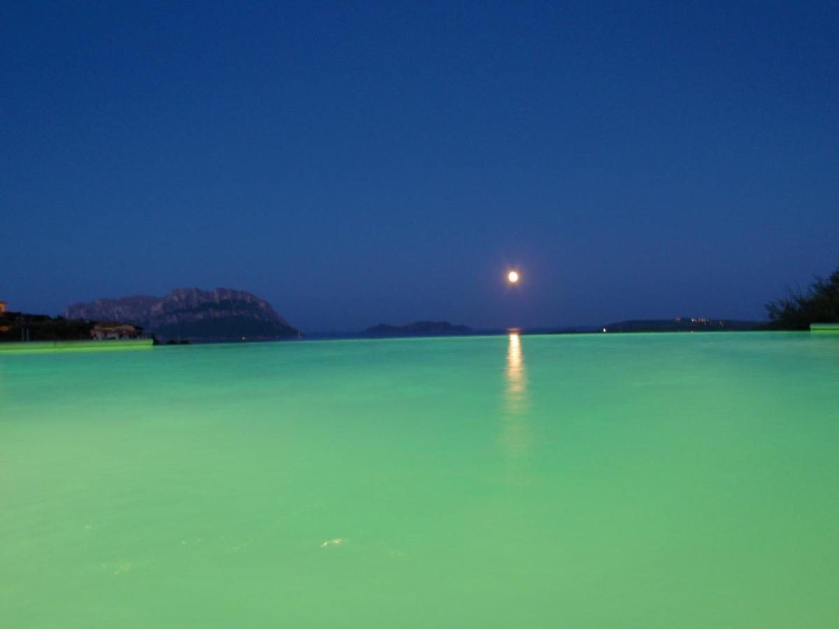 Villa And Pool Tavolara View Porto Istana Exteriér fotografie